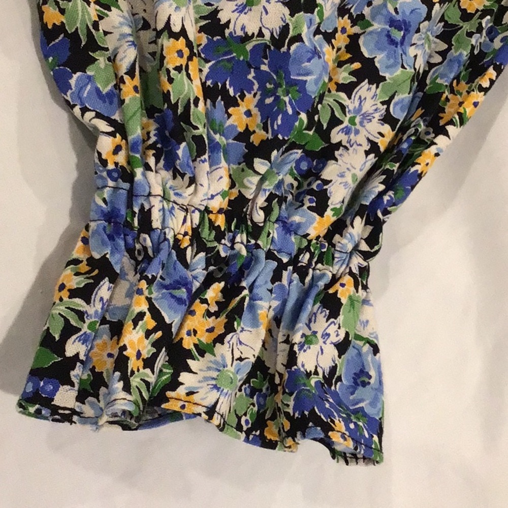 Dress - Picture 4 of 6